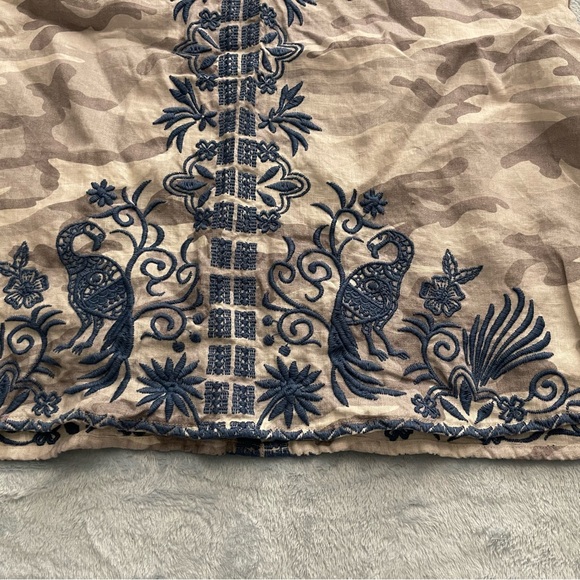 Johnny Was Floral With Birds Embroidered Tank Top Camo/Blue/ White - Picture 4 of 5